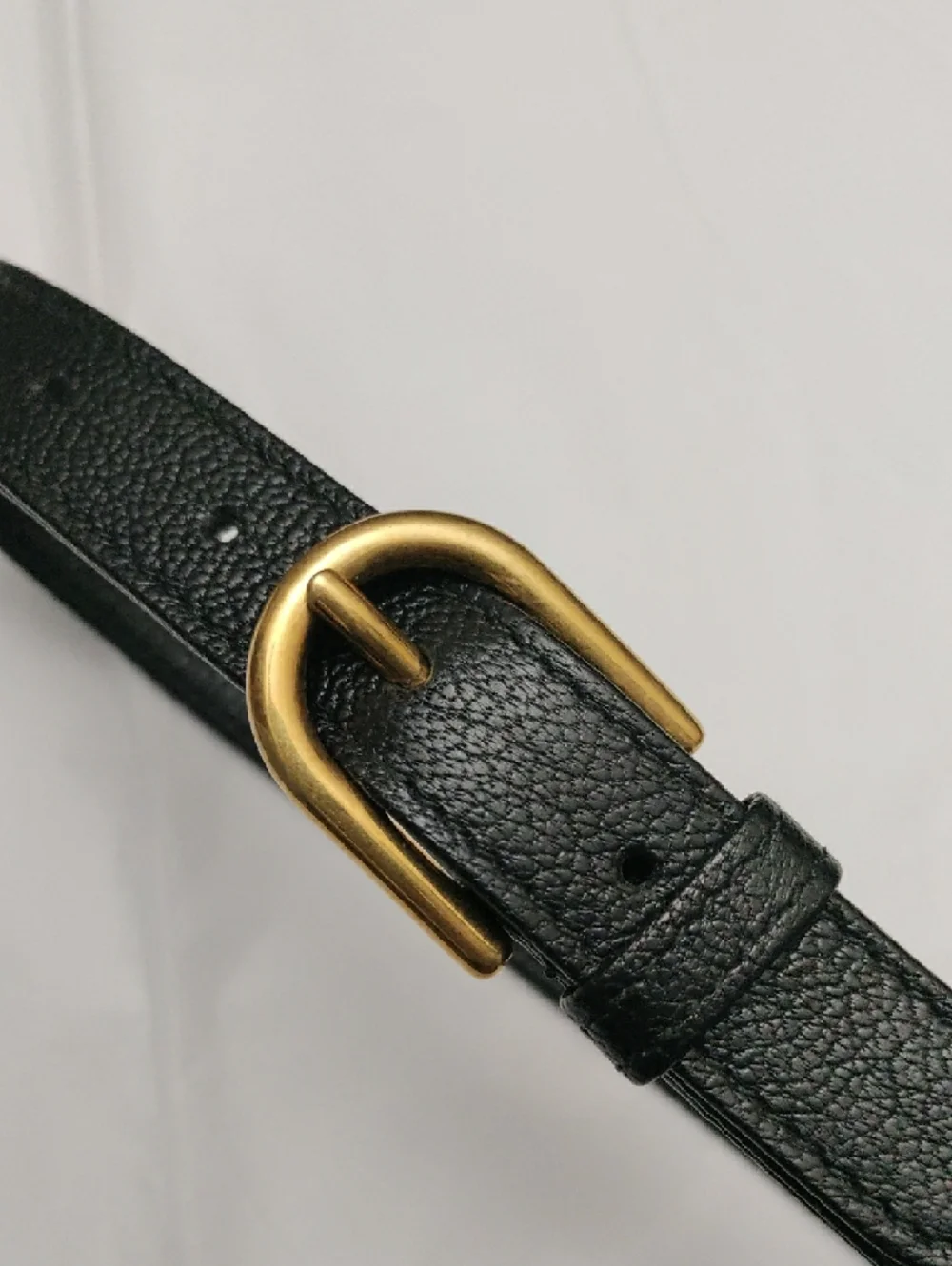 Gucci Black Leather Belt with Gold Buckle